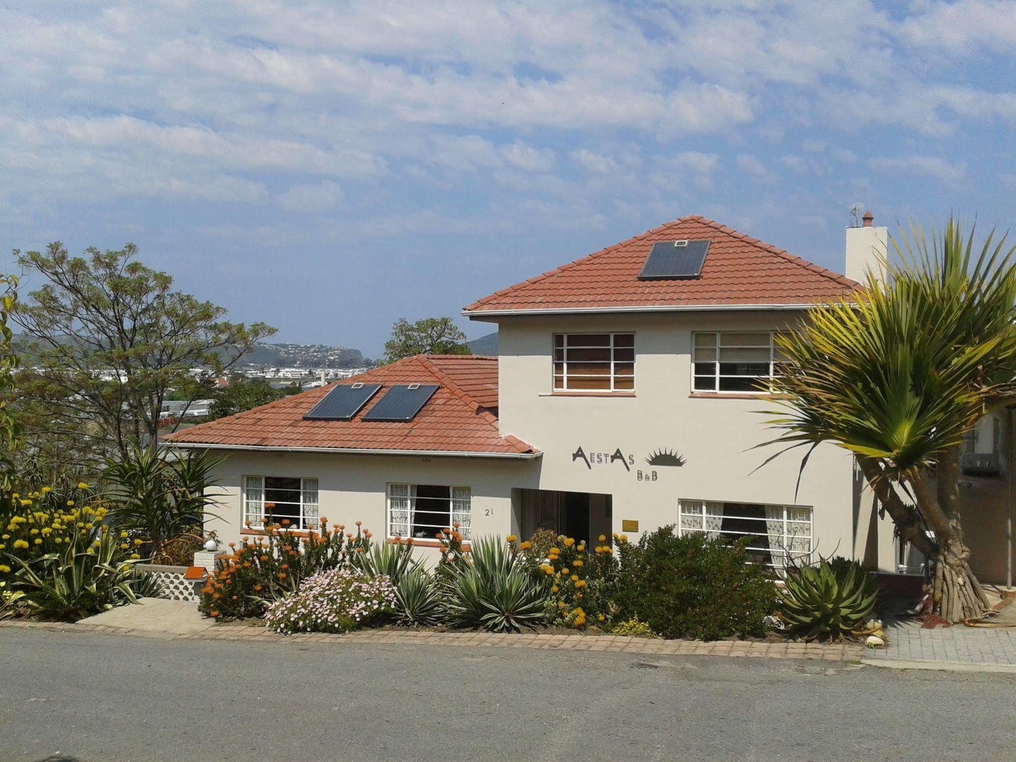 קניסנה Aestas Bed & Breakfast מראה חיצוני תמונה